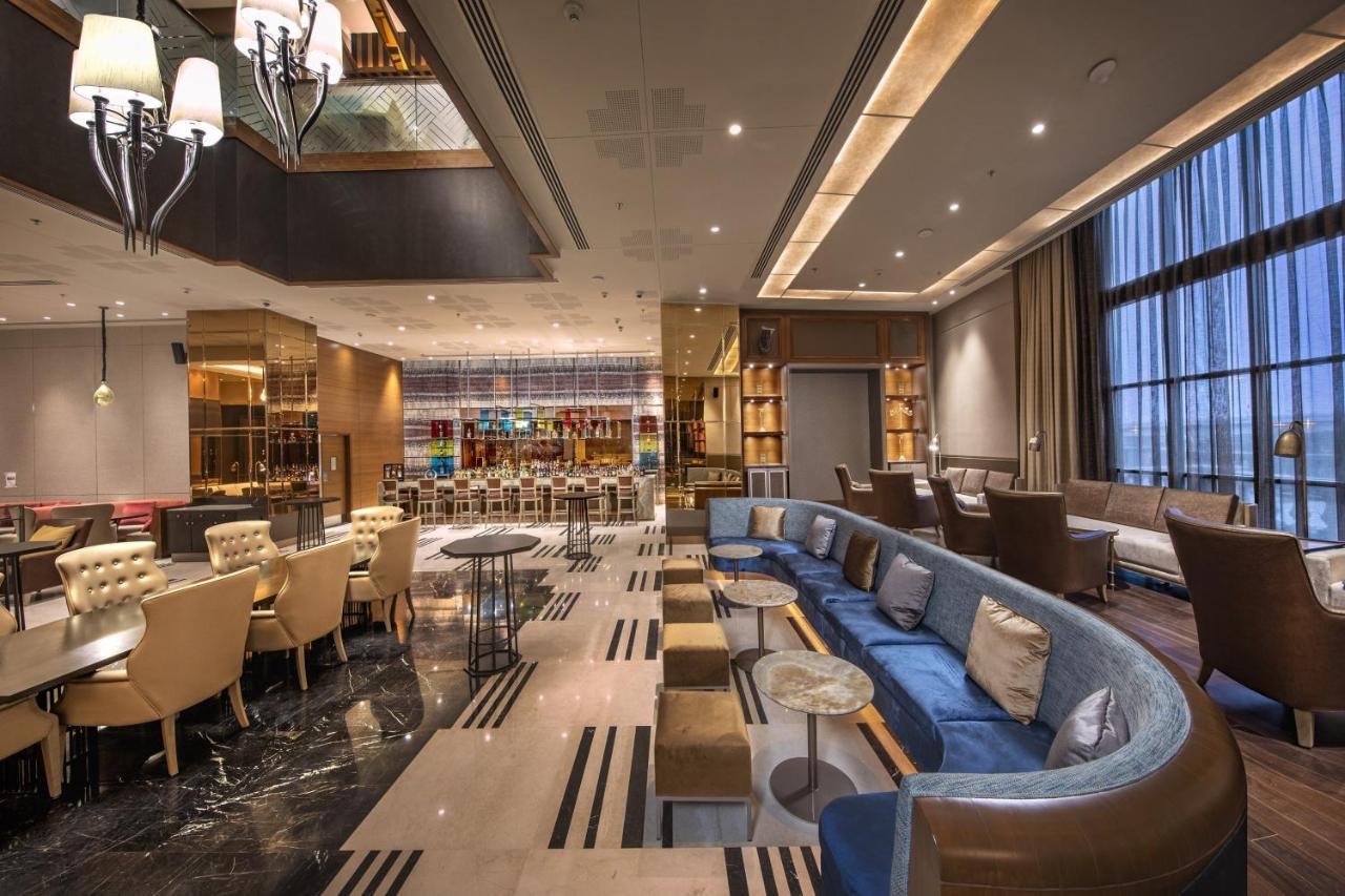 ไอทีซี รอยัล เบงกอล อะ ลักชัวรี คอลเลคชั่น โฮเต็ล โกลกาตา Hotel ภายนอก รูปภาพ The Lounge at the airport